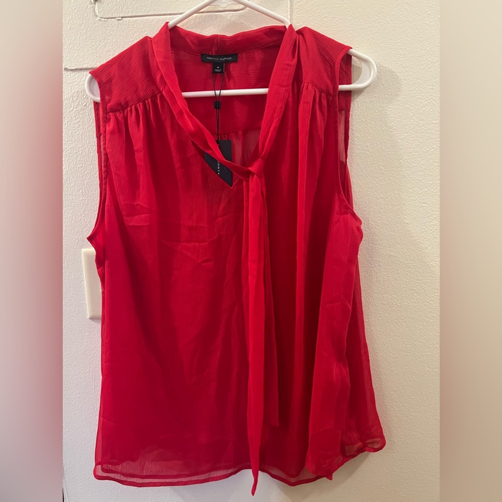 Tommy Hilfiger Womens Size 1X Red Blouse Sleeveless NEW